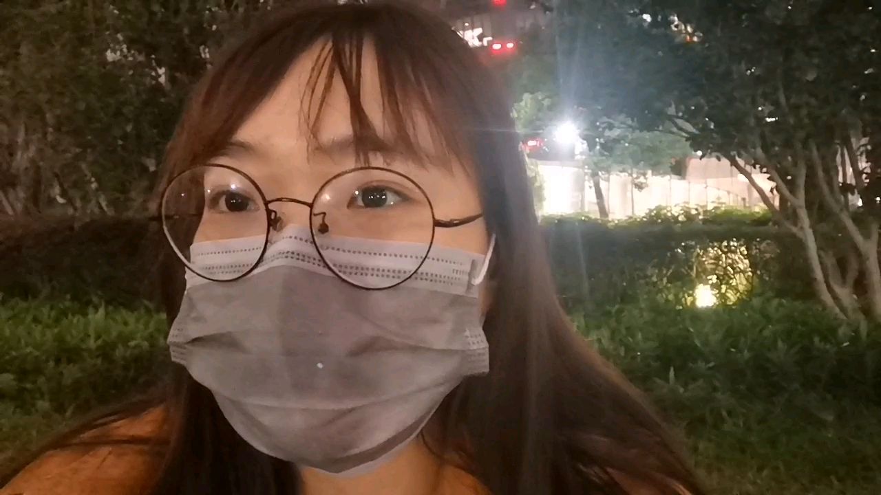 小娴今年不能回家过清明了,家乡不让搞集体祭祖活动